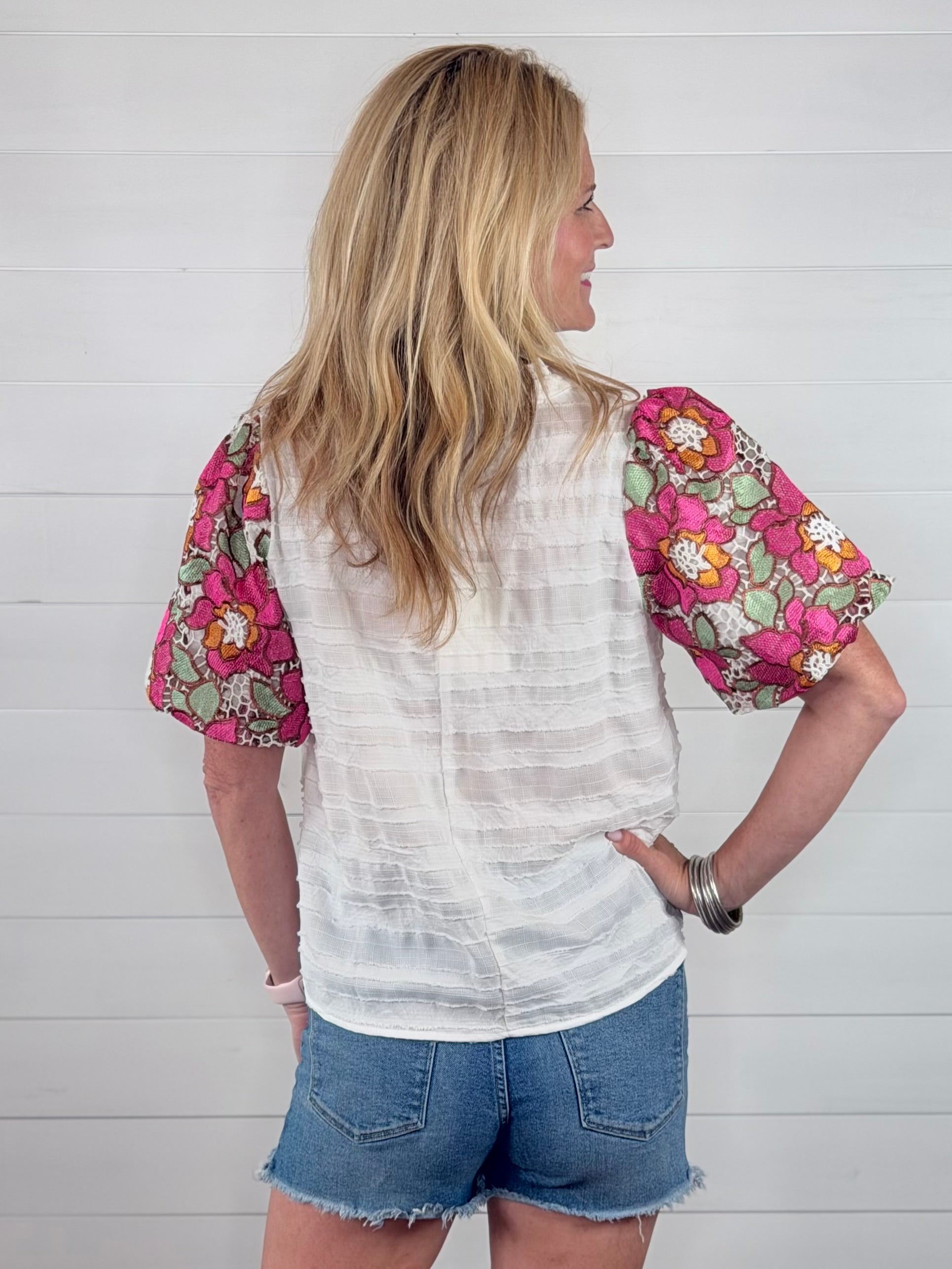CUT OUT BLOOMS TOP
