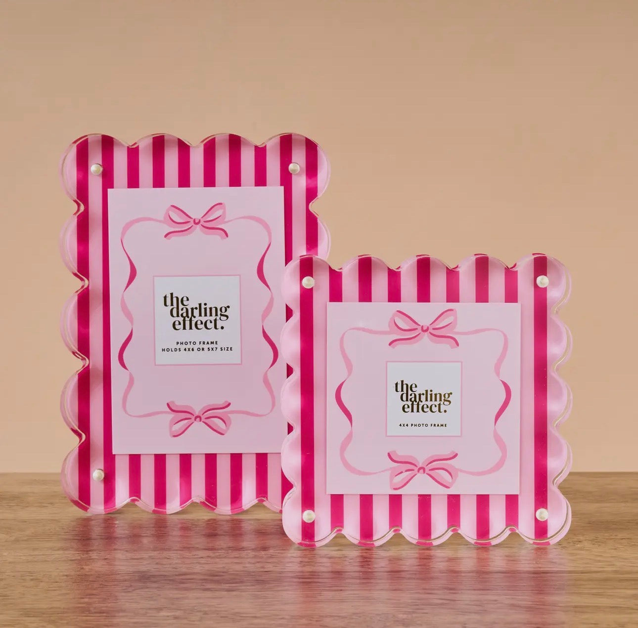 STRIPE SQUARE SCALLOPED FRAME