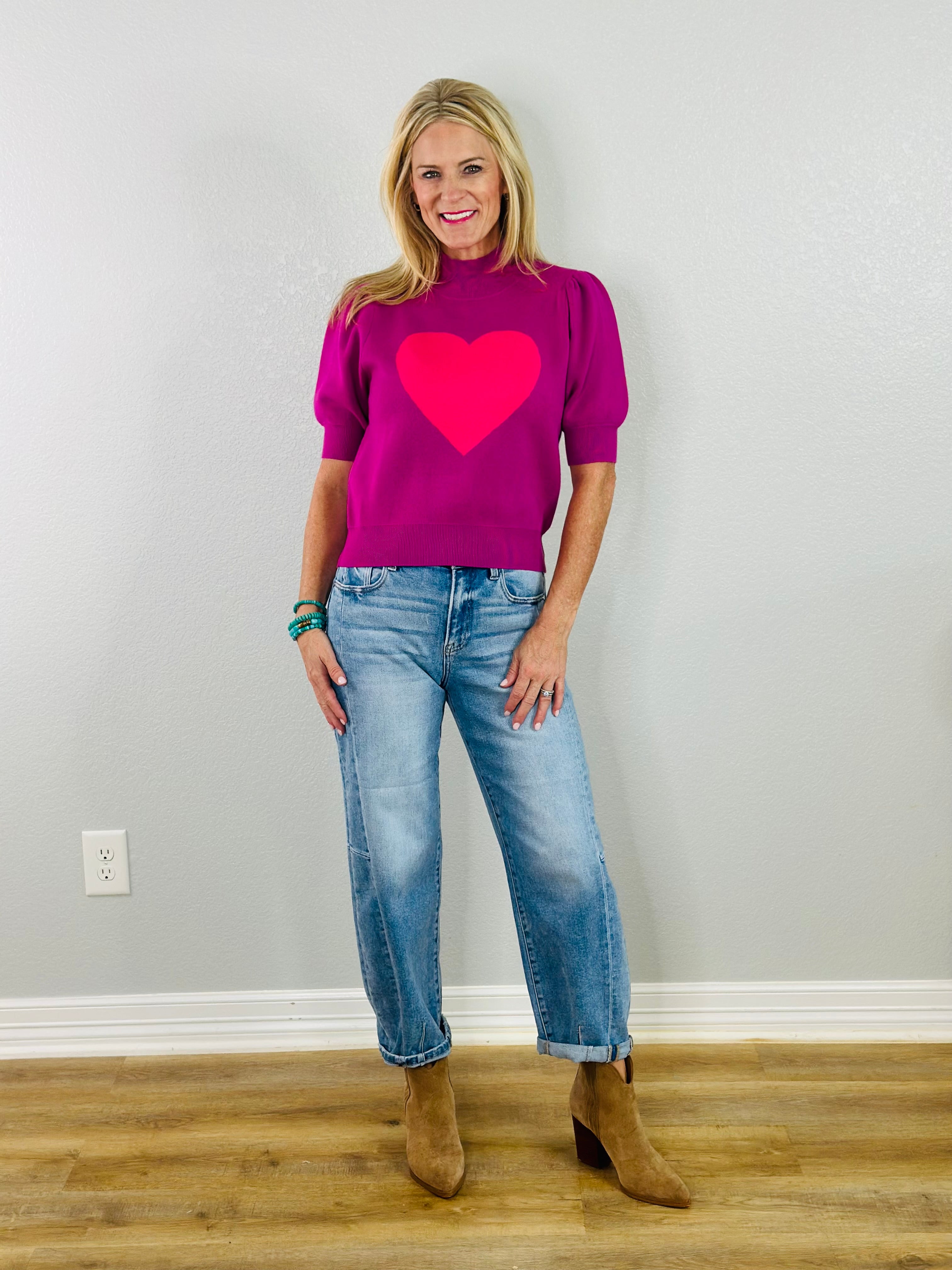 BIG HEART KNIT TOP
