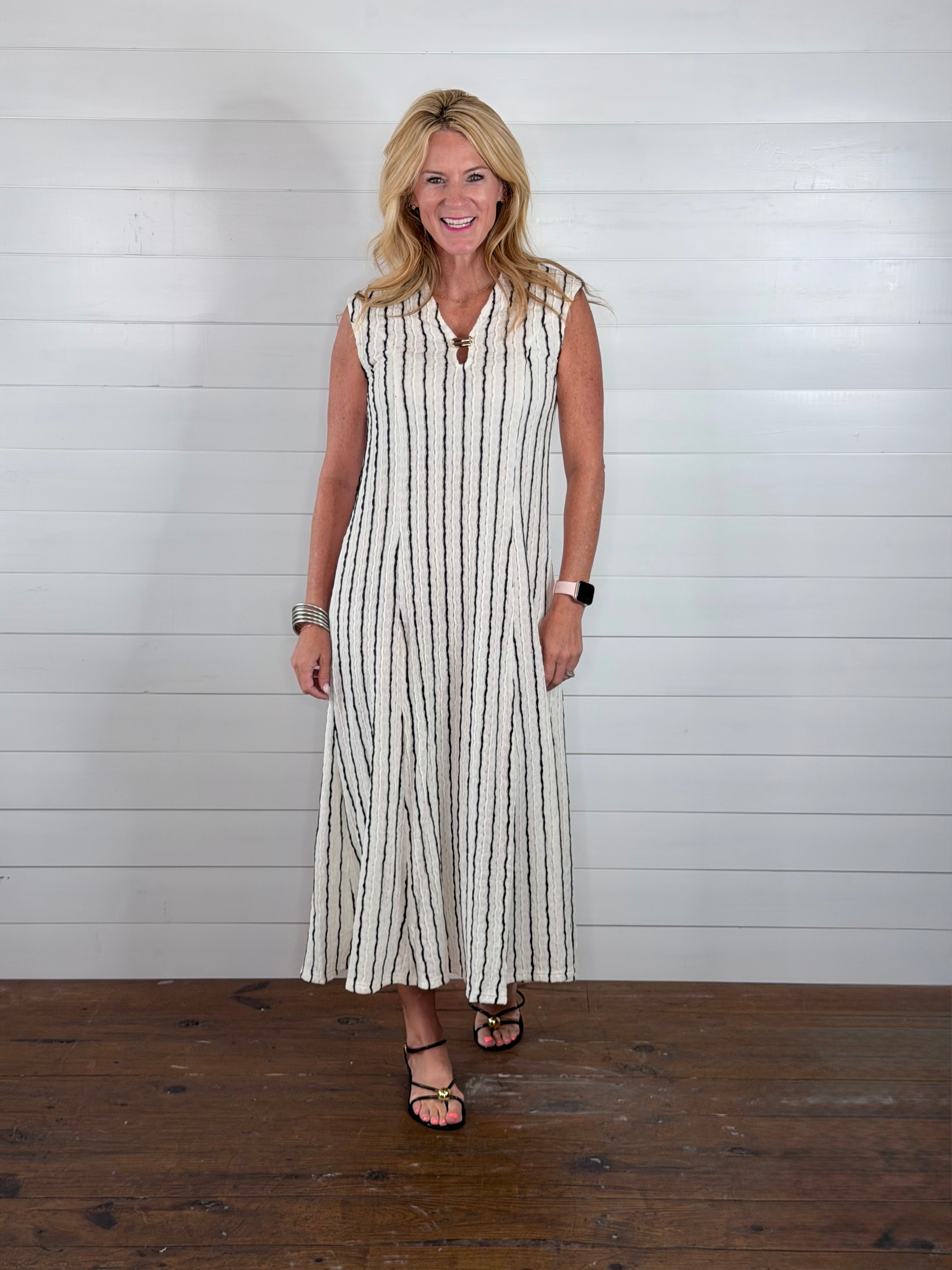 WAVY STRIPE DRESS