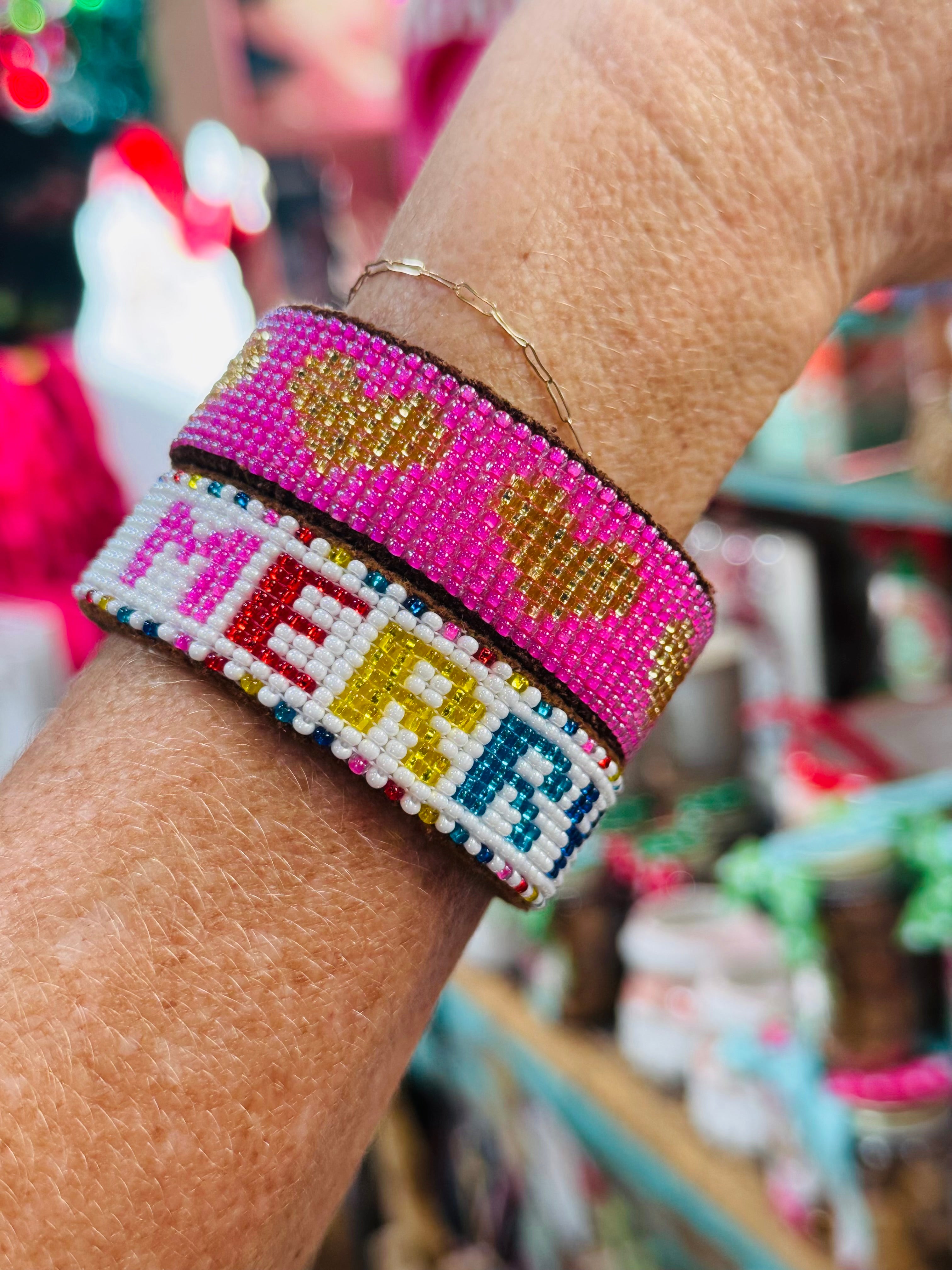 MERRY BEADED CUFF