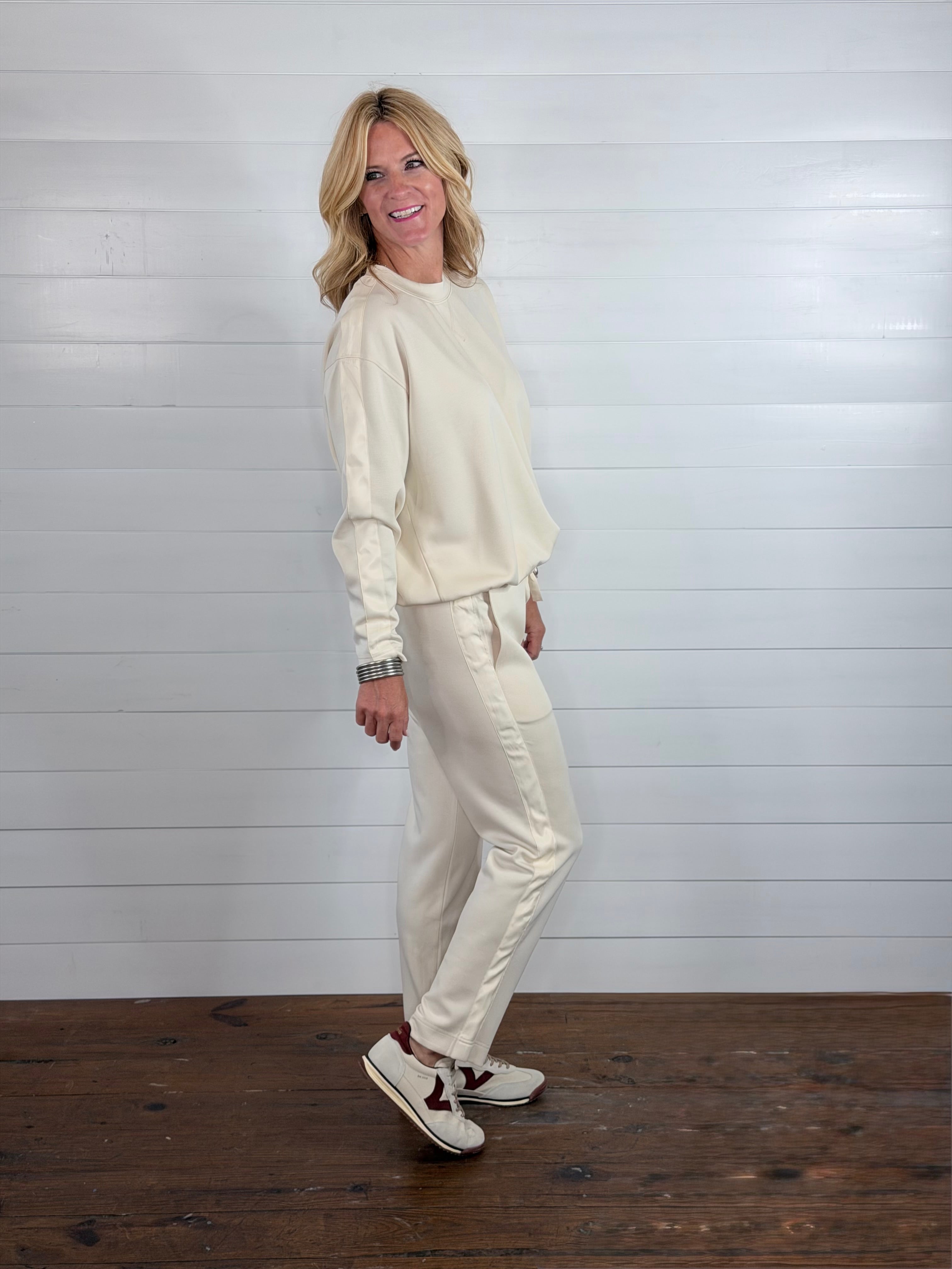 SATIN STRIPE JOGGER-CREAM