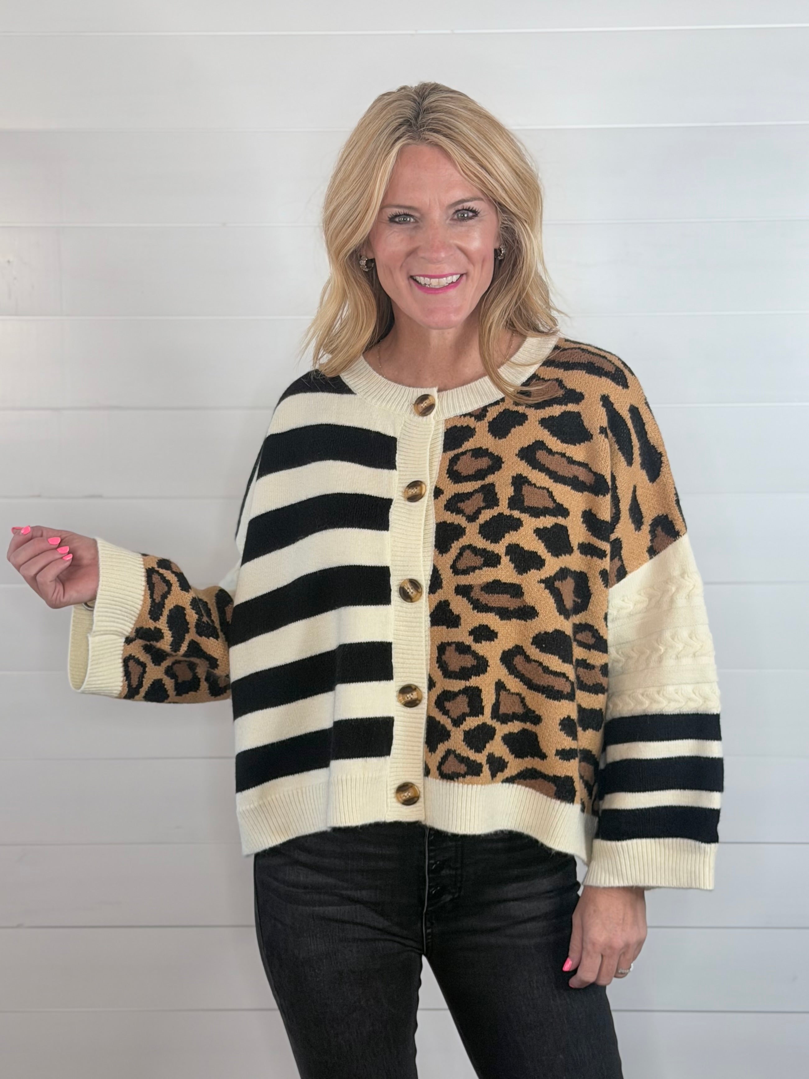 MIXED PRINT SWEATER