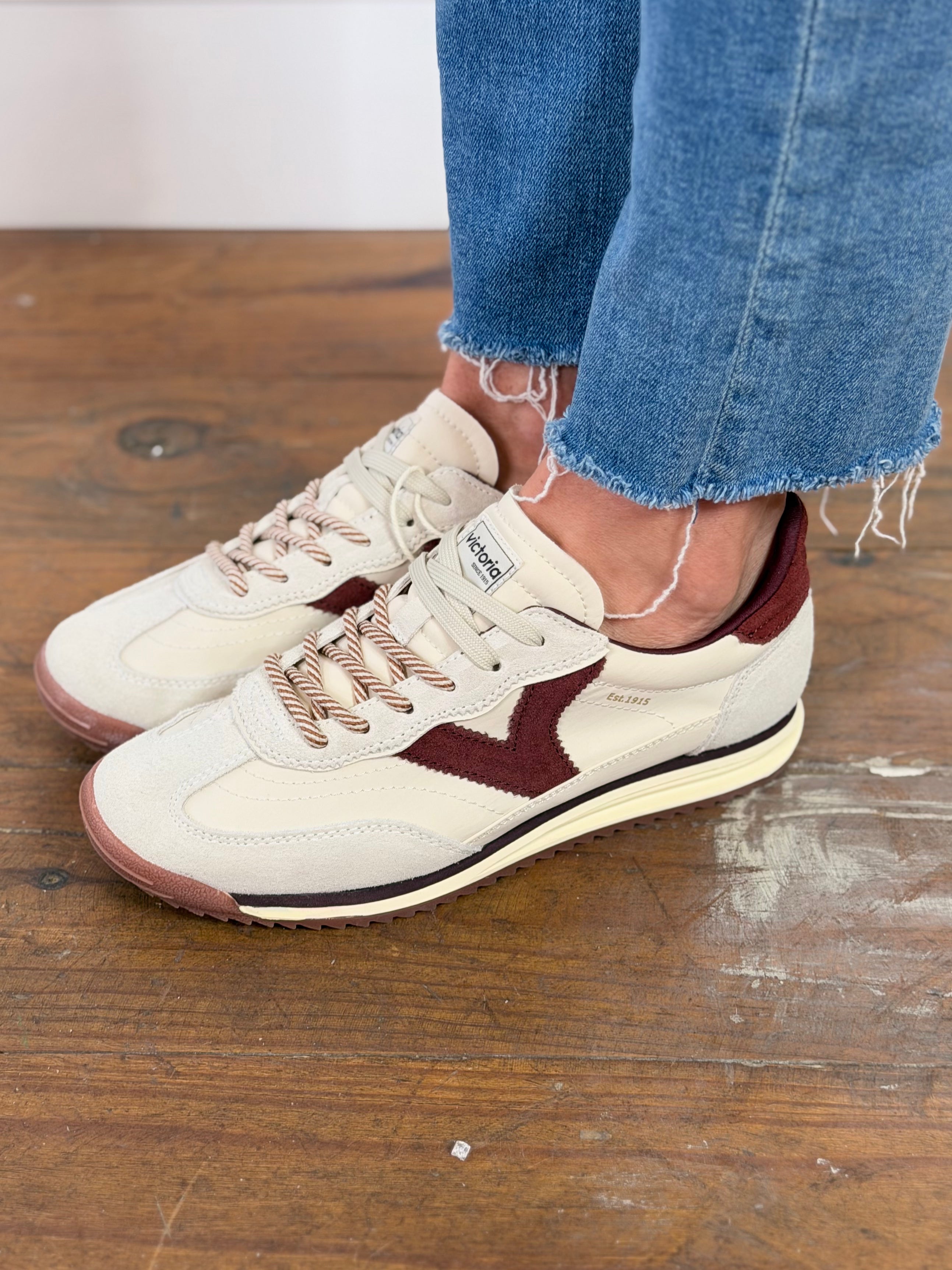 VICTORIA SATURNO-CREAM