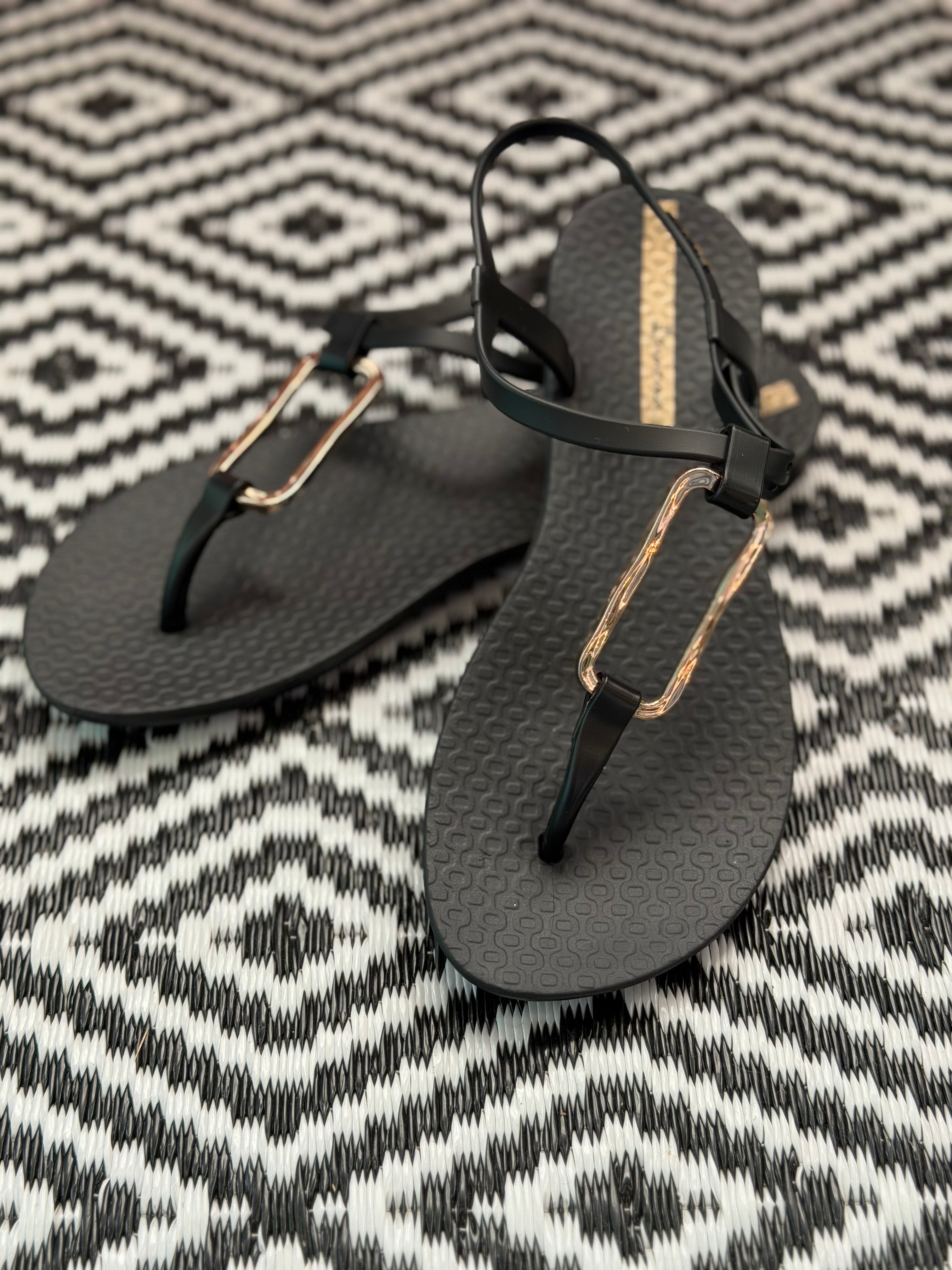 IPANEMA CLASSIC MODERN SANDAL-BLACK