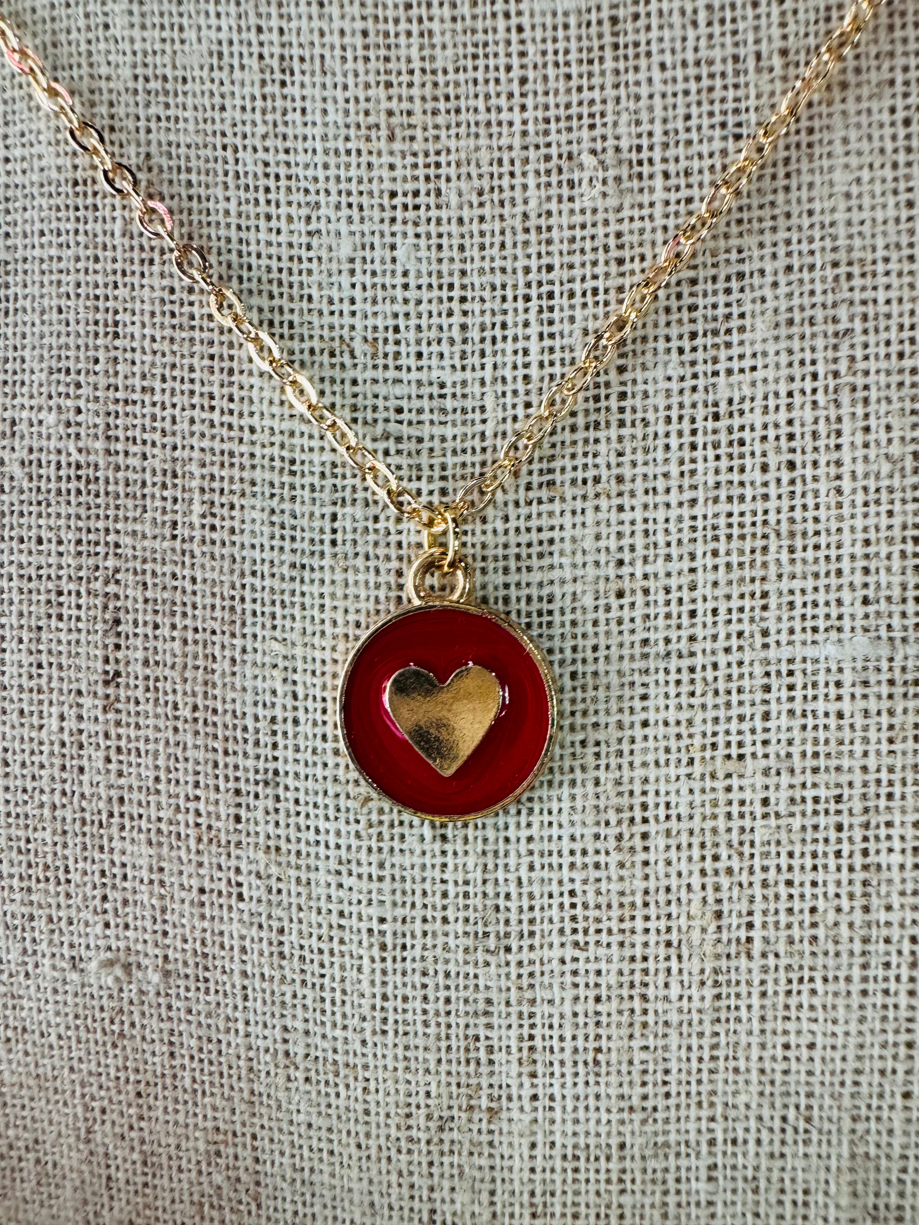 COLORFUL HEART NECKLACE-RED
