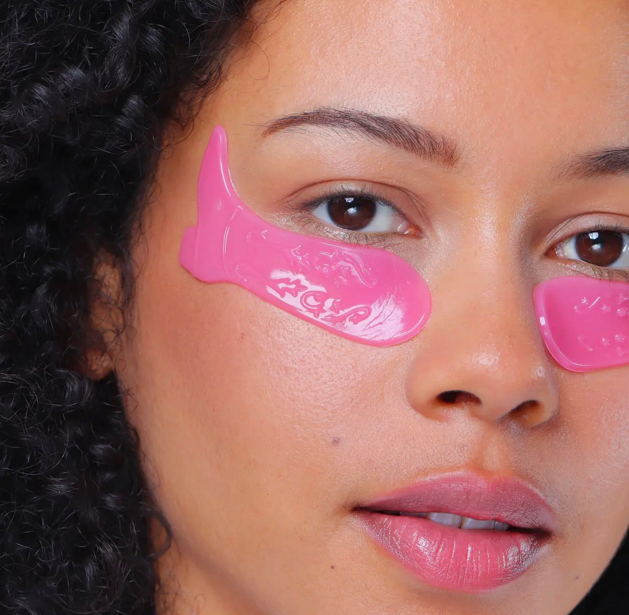 LET'S RODEO DEPUFFING UNDEREYE PATCHES