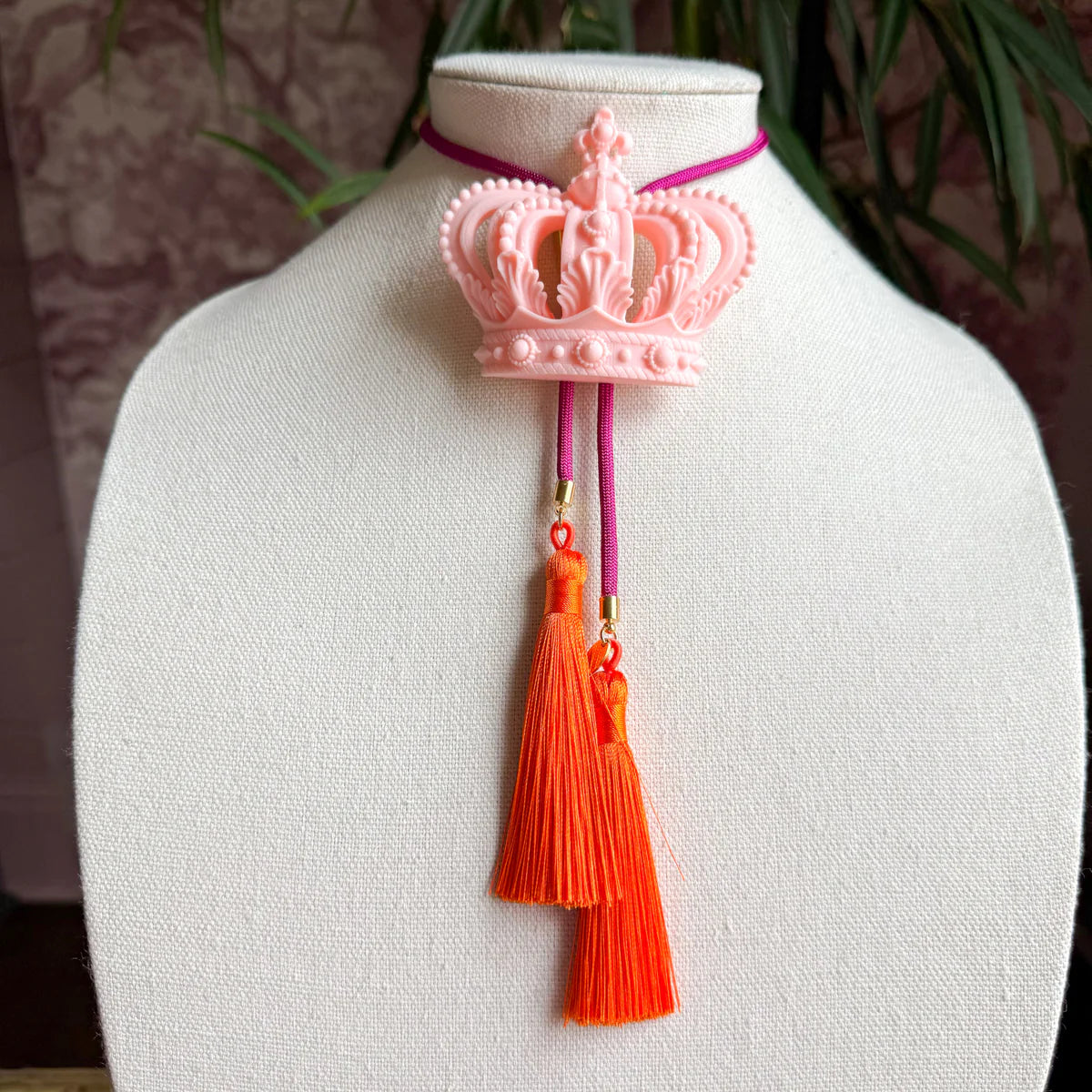 CROWN BOLO-BLUSH/FUCHSIA/ORANGE