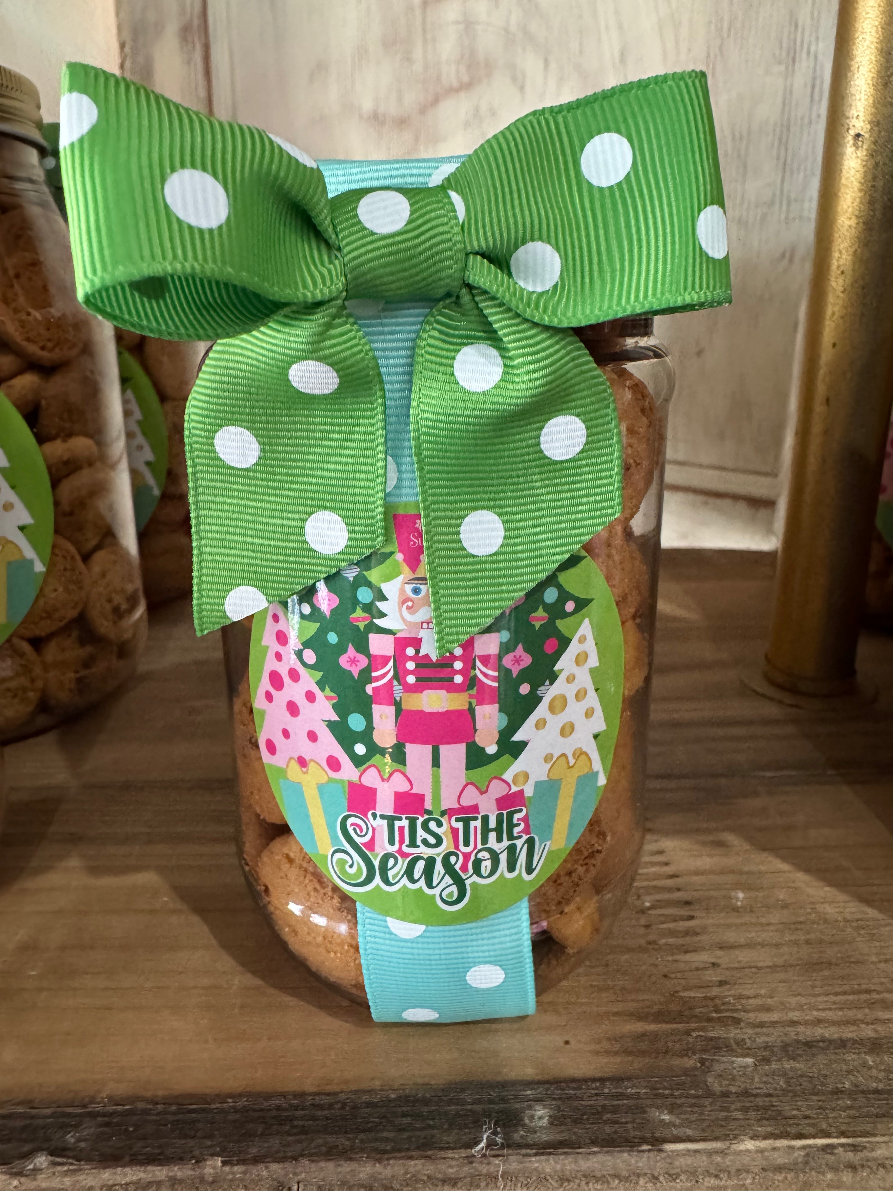 CHOCOLATE CHIP COOKIE PINT-PASTEL NUTCRACKER