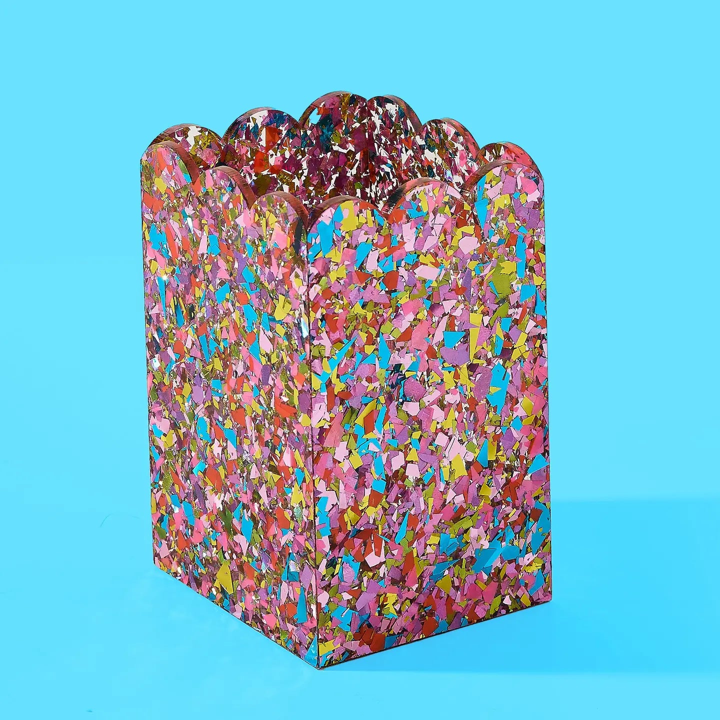 HAPPY CONFETTI-PENCIL HOLDER