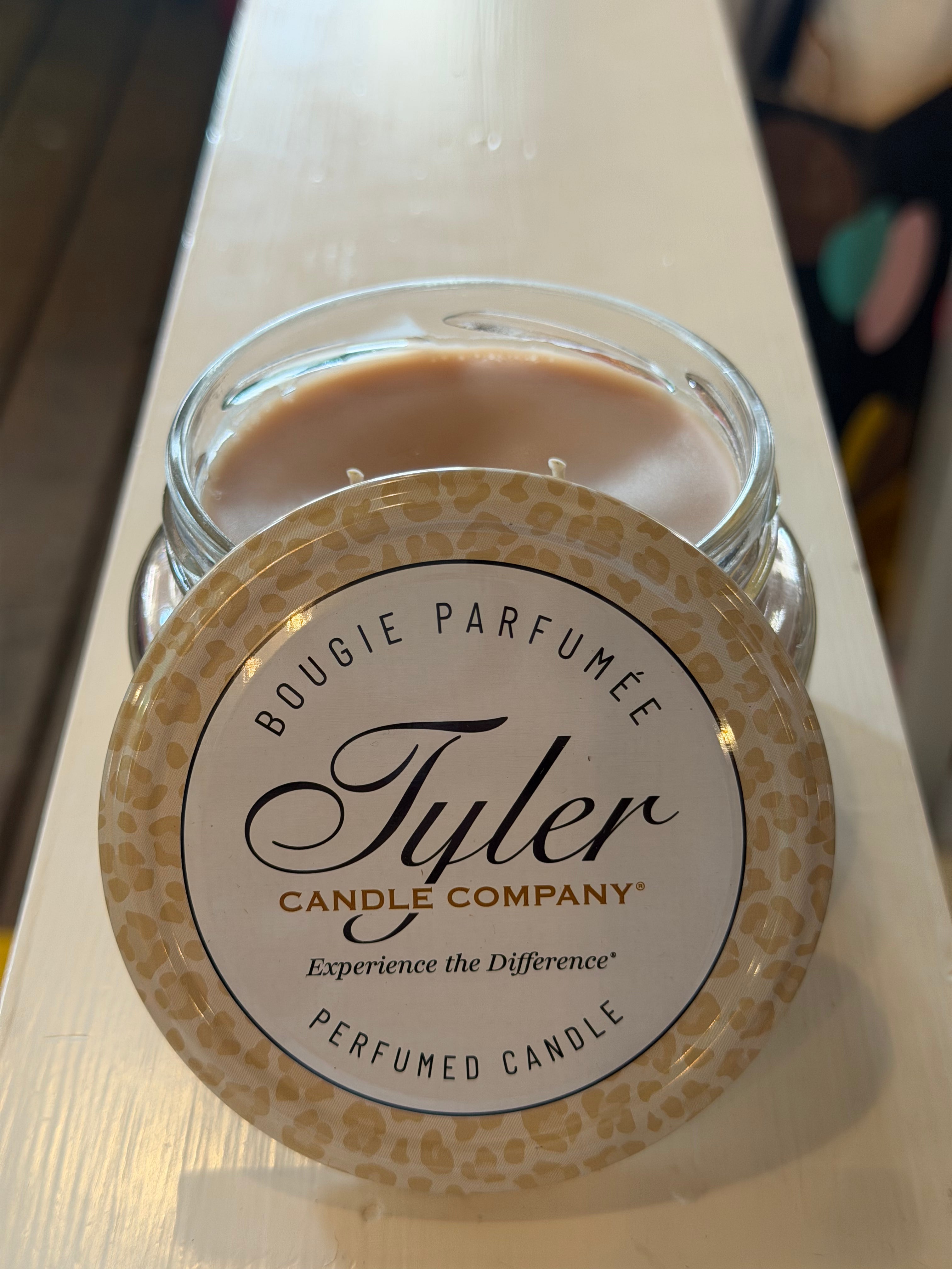 TYLER-WARM SUGAR COOKIE 11 OZ CANDLE